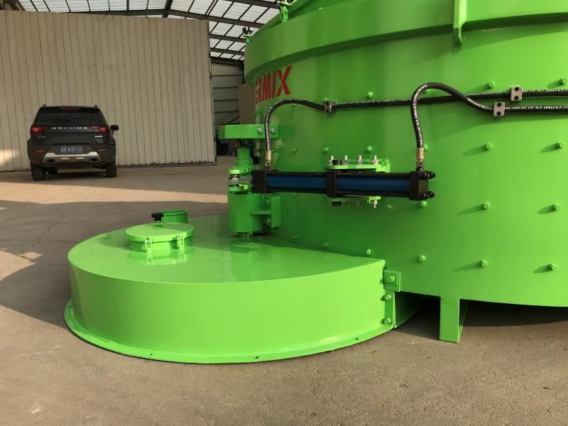 El mezclador de cristal 2400kgs de la materia prima del color verde entró velocidad de mezcla rápida del peso